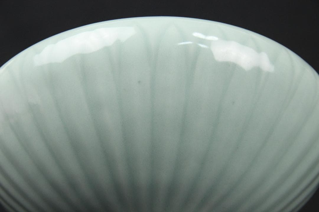 中国古美術　宋時代 龍泉窯 青磁蓮瓣文　鉢　茶碗 中国古美術 FJ11-2