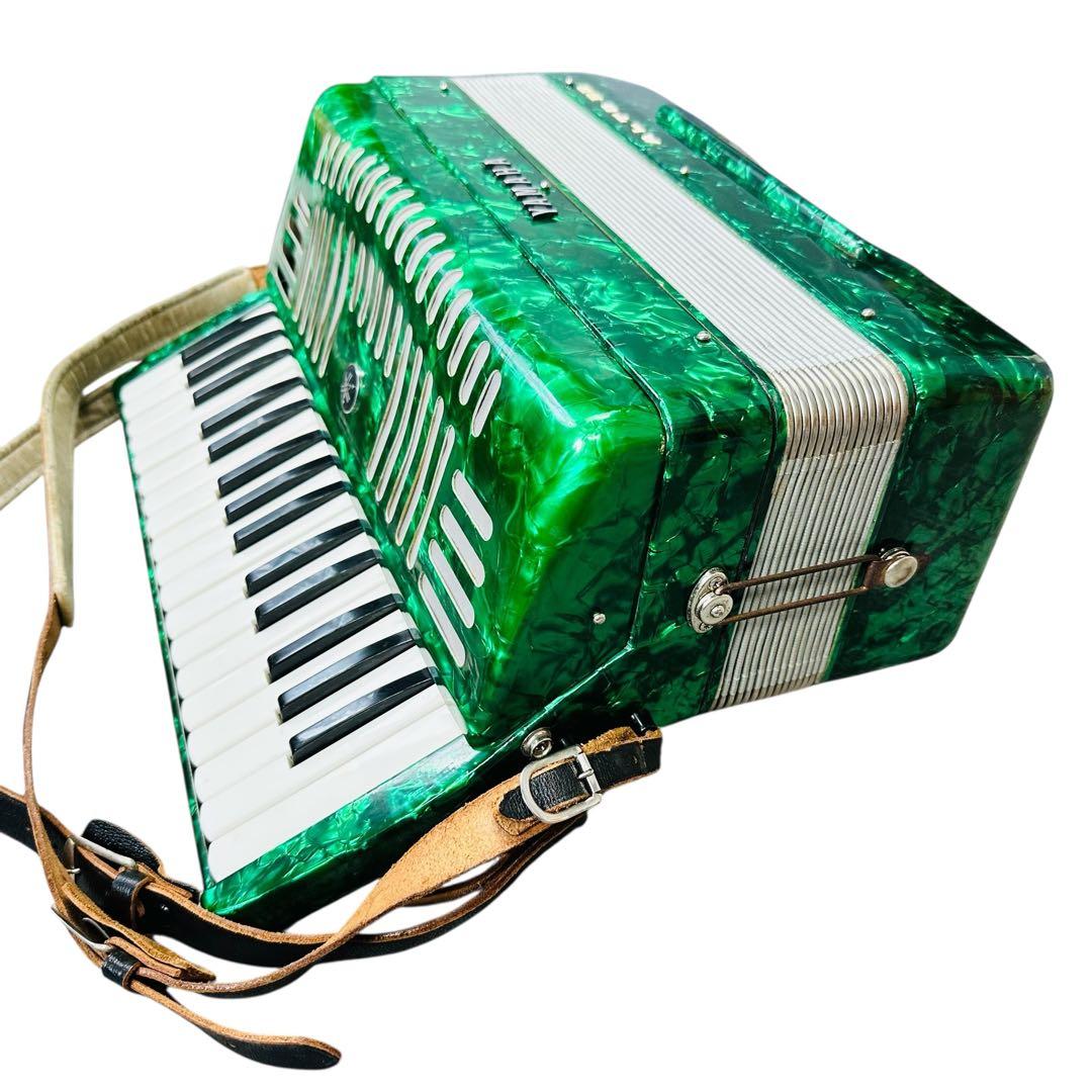 YAMAHA アコーディオン　ALTO32