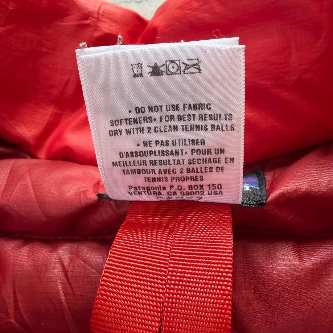Patagonia パタゴニア ライトダウンジャケット ロゴ 赤