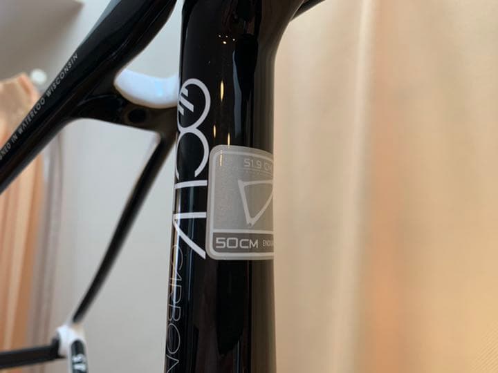 トレック　Domane4.5  2013モデル　カーボンフレーム　箱付き