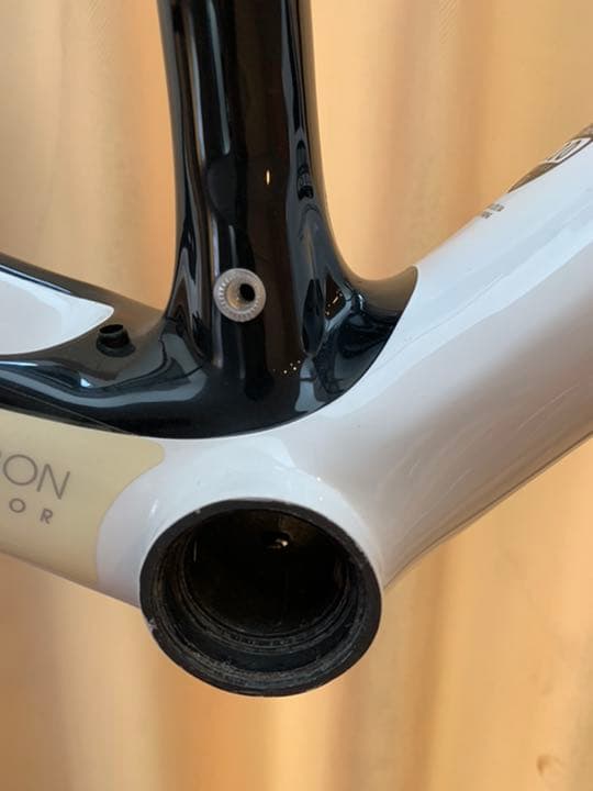 トレック　Domane4.5  2013モデル　カーボンフレーム　箱付き