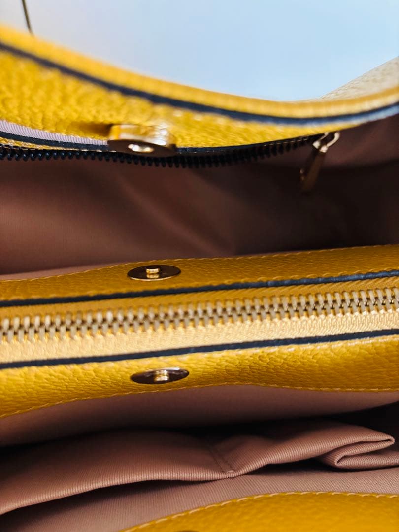 ★バーニーズニューヨーク【美品】ワンハンドルバッグ