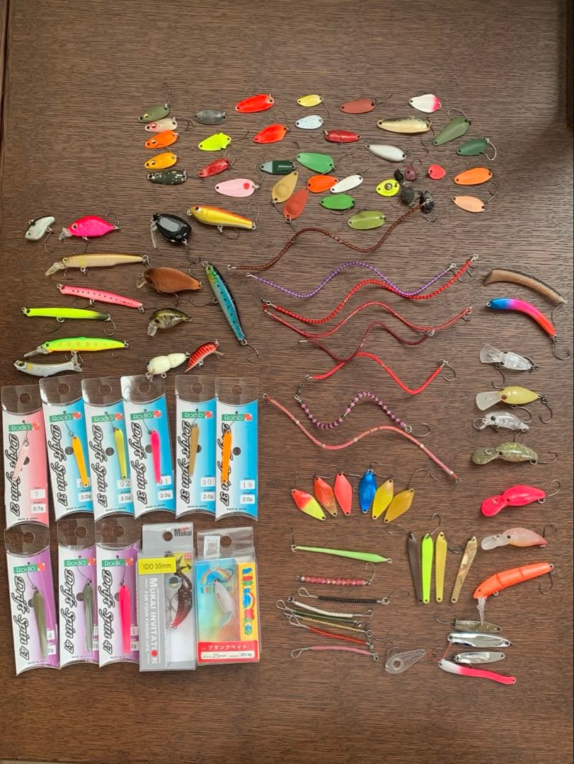 管釣り　エリアトラウト　ルアー　スプーン　ネジング　100個セット　まとめ売り