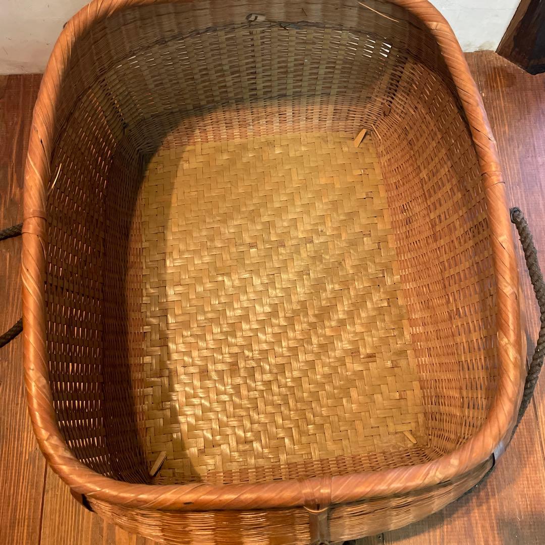 美品　レトロ　竹籠　バスケット　編み籠　収納　かご　大きいサイズ　インテリアに