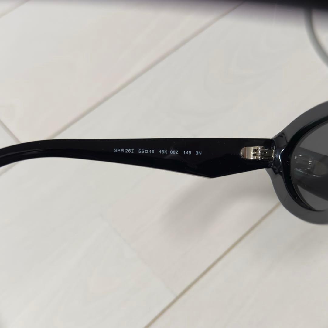 aespaカリナ着用 PRADA サングラス