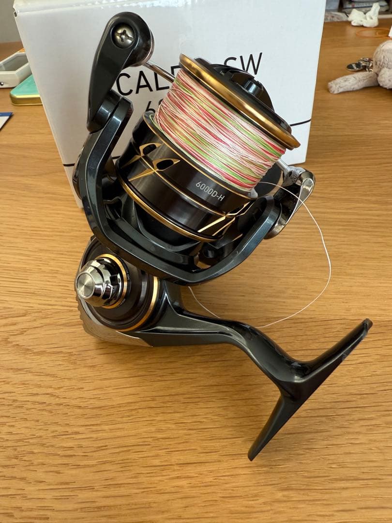 DAIWA CALDIA SW 6000D-H スピニングリール
