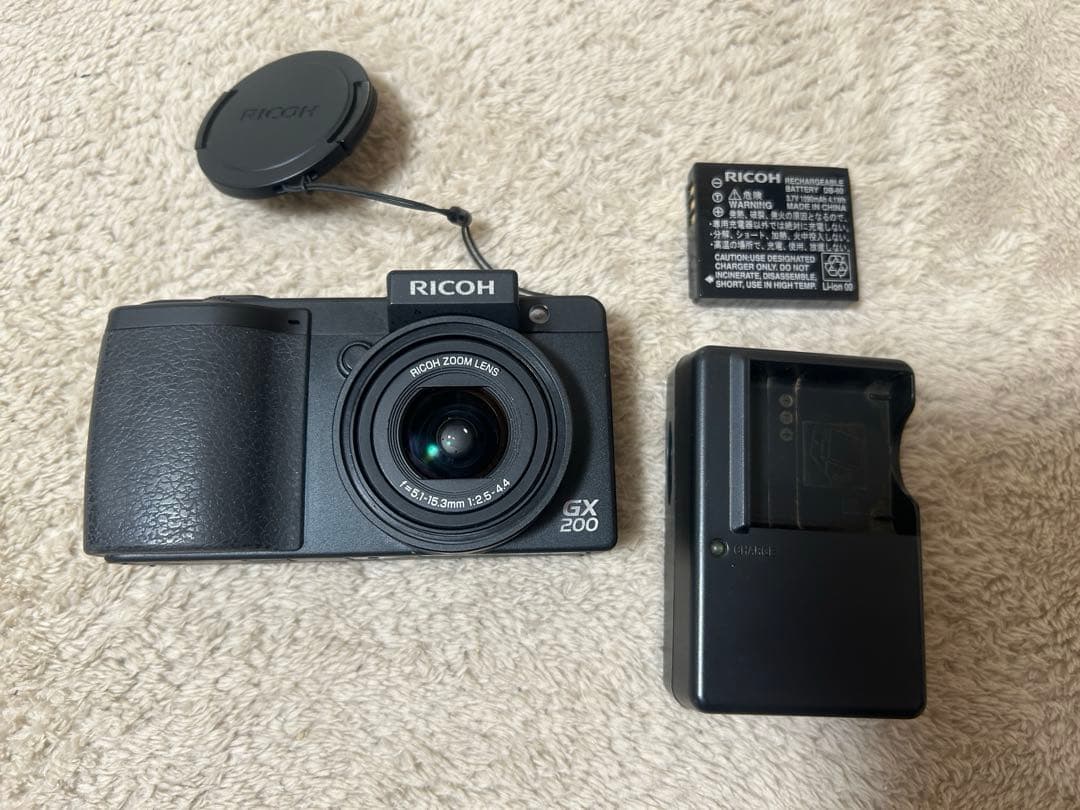 RICOH GX200（リコー GX200）
