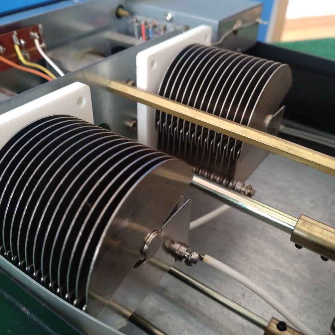 DAIWA　CNW-518 アンテナチューナー　1kw 大容量　電源ケーブル