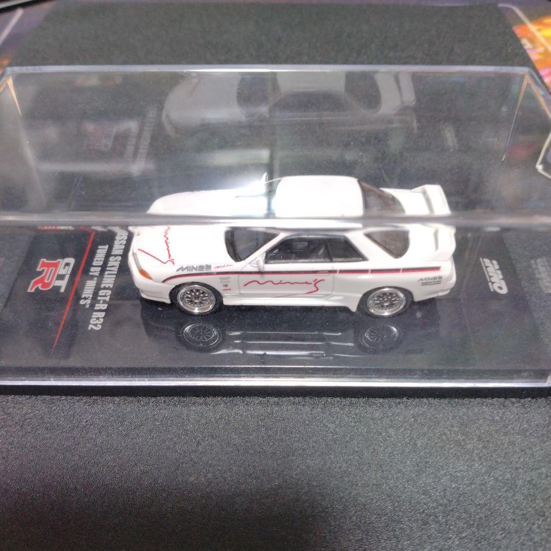 ミニカー inno mine's Nissan Skyline GT-R R32 1/64