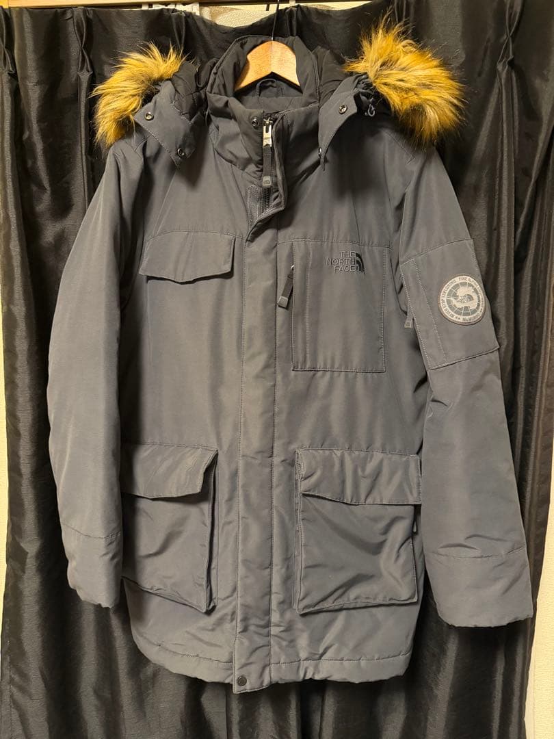 THE NORTH FACE ファー付きグレー ダウンジャケット