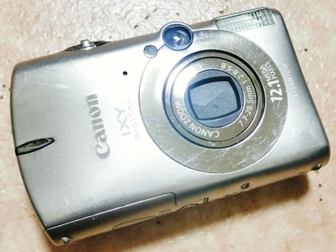 CANON IXY 2000IS　デジタルカメラ　ジャンク