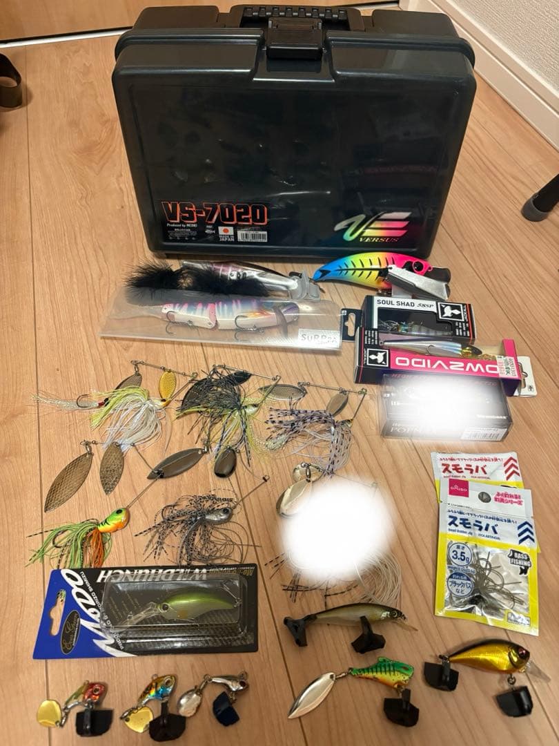 新品⭐︎豪華ルアー、バーサスケースセット　ジャッカル、メガバス、エバーグリーン