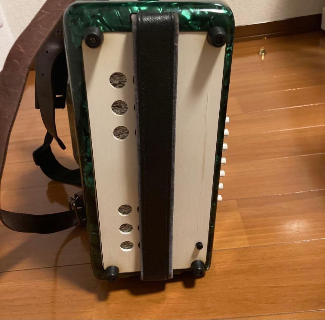 美品✨️YAMAHA アコーディオン 希少グリーン 鍵盤楽器