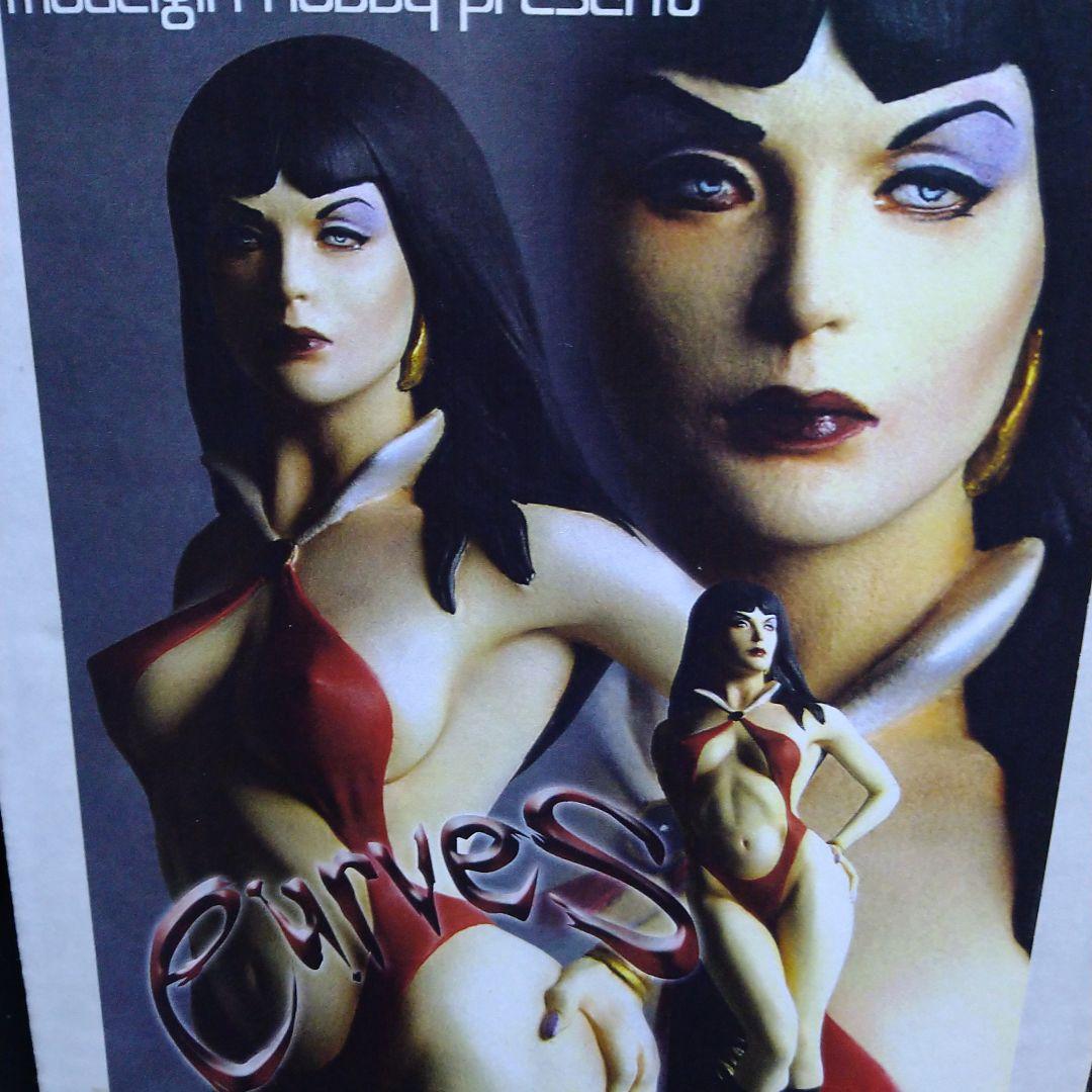 ガレージキット　ヴァンピレラ　スタチュー　modelgirl hobby（UK）