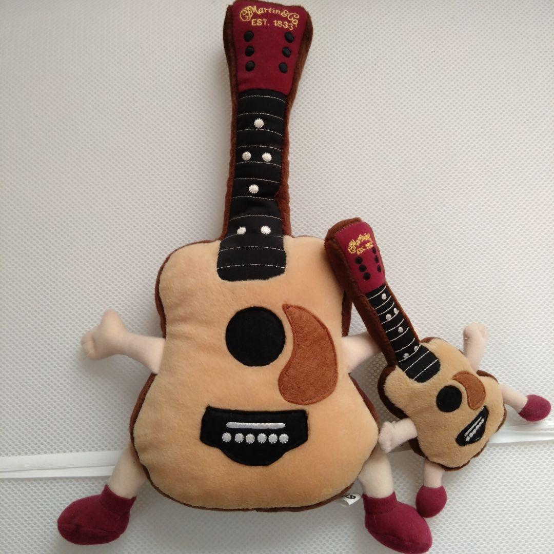 マーチン　ギター型ぬいぐるみ 大・小セット