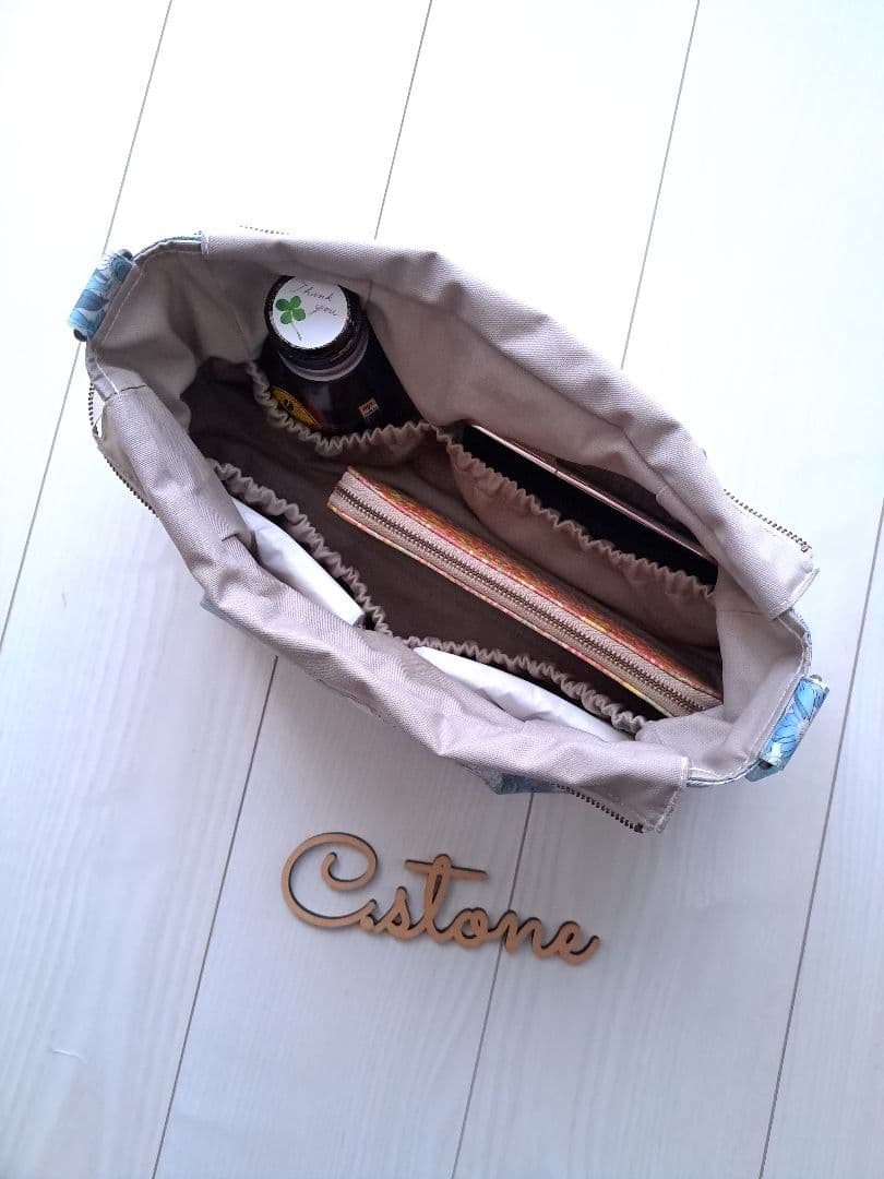 torinoki様　持ち手付　リバティ　魔女子さんノワール　横長ショルダーバッグ