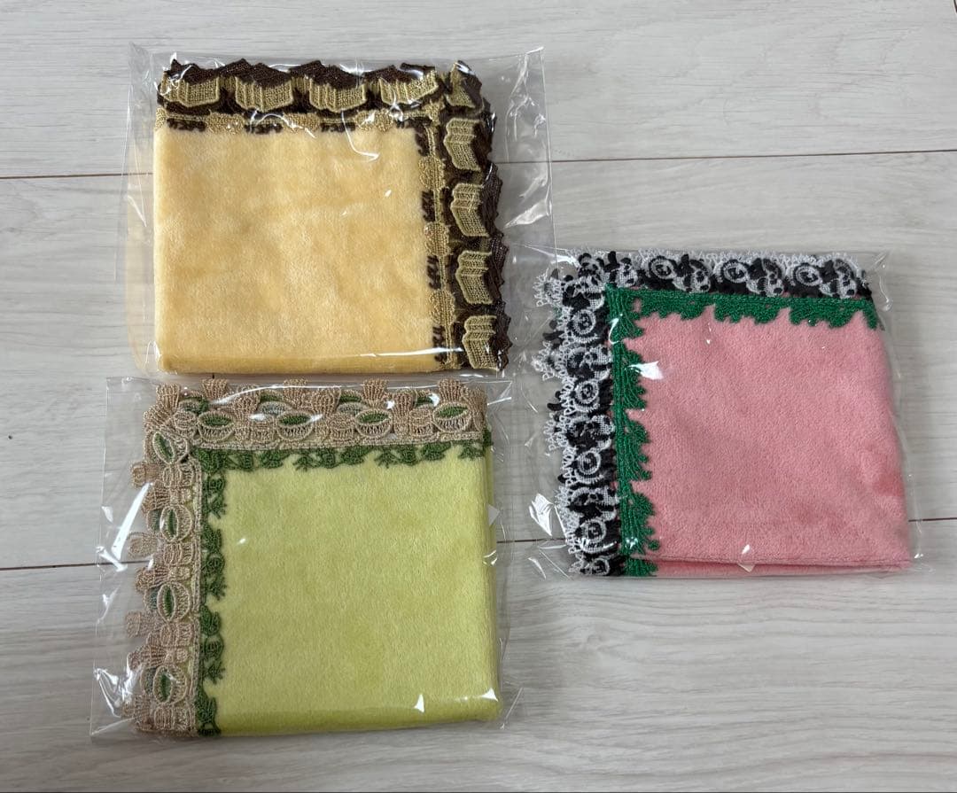 近沢レース　ハンカチ　3枚　⑥ (カステラ、パンダ、茶道)