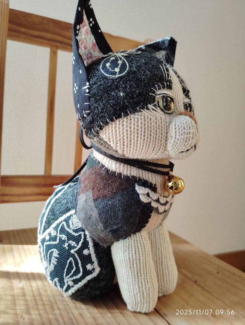 25.N2 タキシードにゃんこ