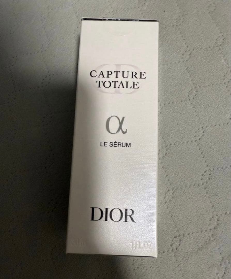 Dior カプチュール　トータル　ル　セラム　美容液　30ml