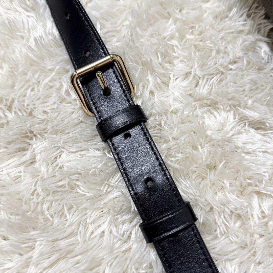 極美品✨COACH コーチ ウエストバッグ PVC シグネチャー ボディバッグ