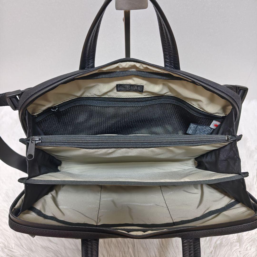 【美品】SEAL シール オーガナイザービジネスバッグ 防水 A4 タイヤ 通勤