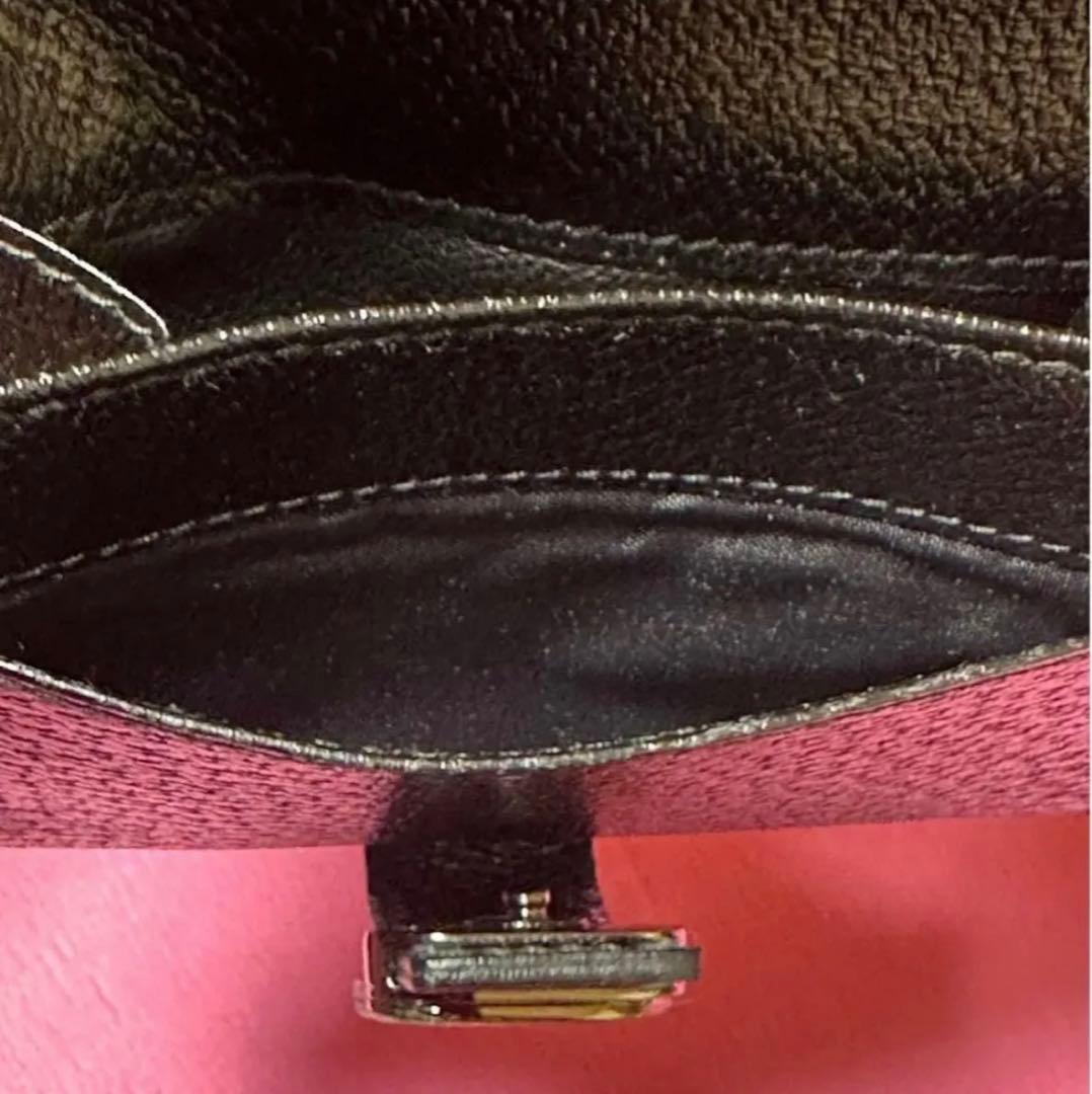 【近日削除】GUCCI 黒 定期 パスケース カードケース 名刺入れ ジャンク品