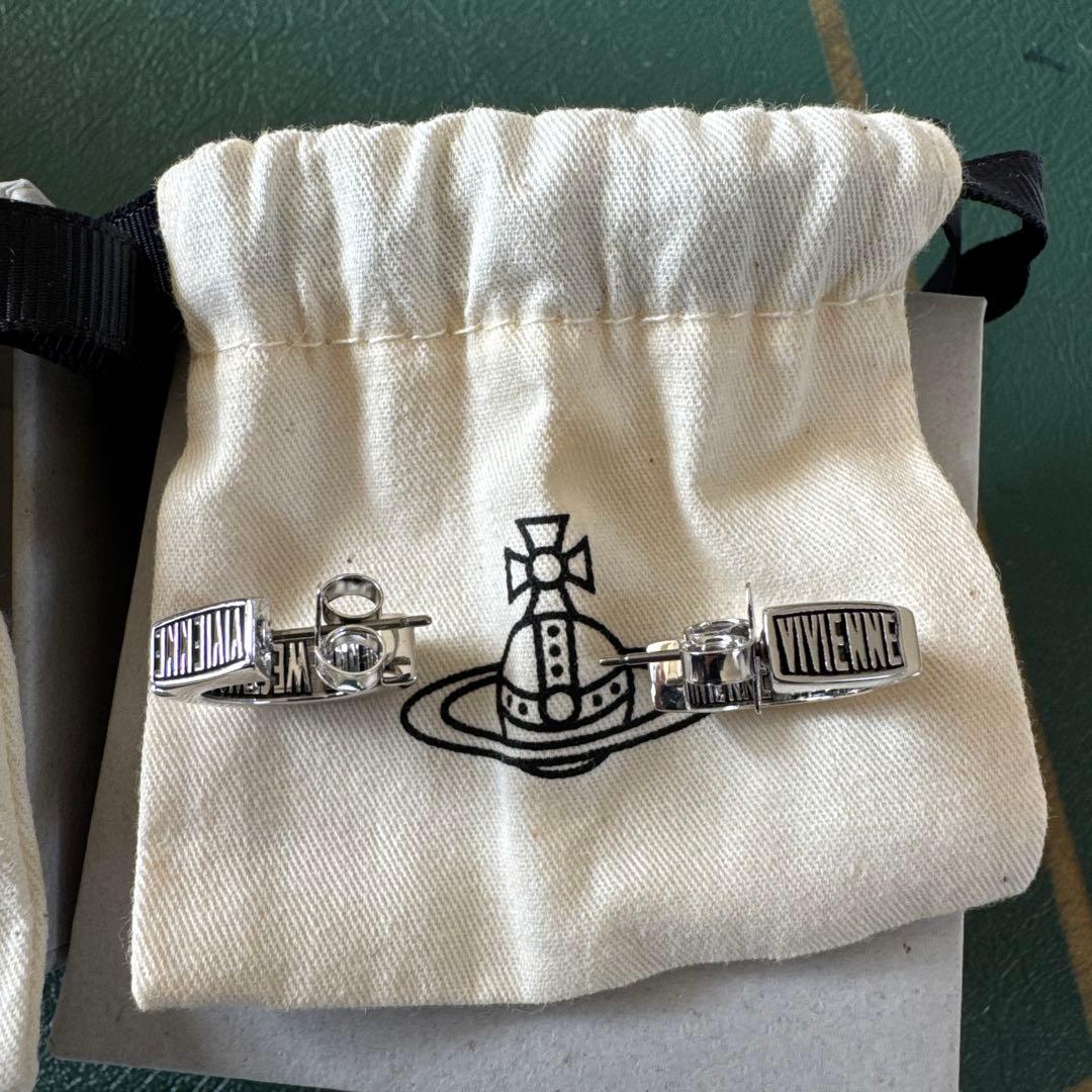 Vivienne Westwood シルバーフープピアス