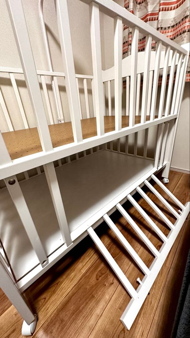 【美品】日本製ベビーベッド　プロヴァンス　キャスター付き　ハイタイプ　石崎家具