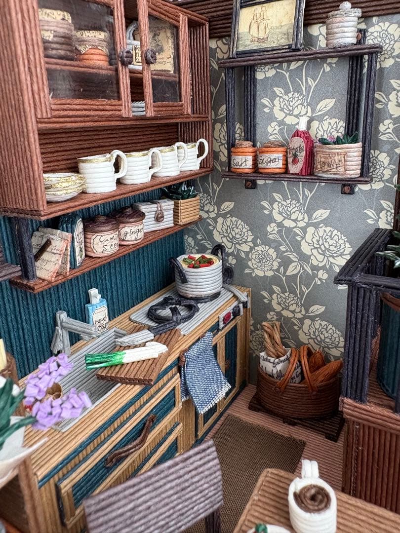 紙バンド　エコクラフト　ミニチュアダイニングキッチン