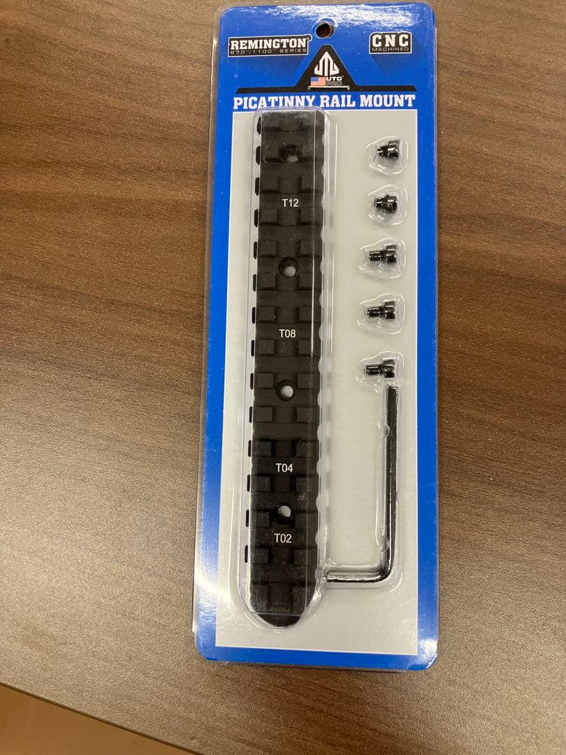 UTG PRO製 MTU028SG レミントン M870/M1100 実銃対応