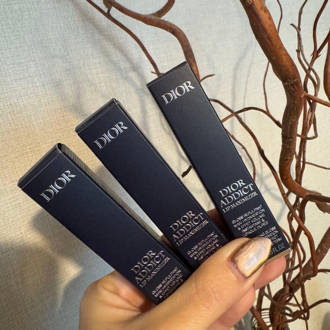 【日本未発売】Dior　マキシマイザー 111 PRARLY PEACH 限定