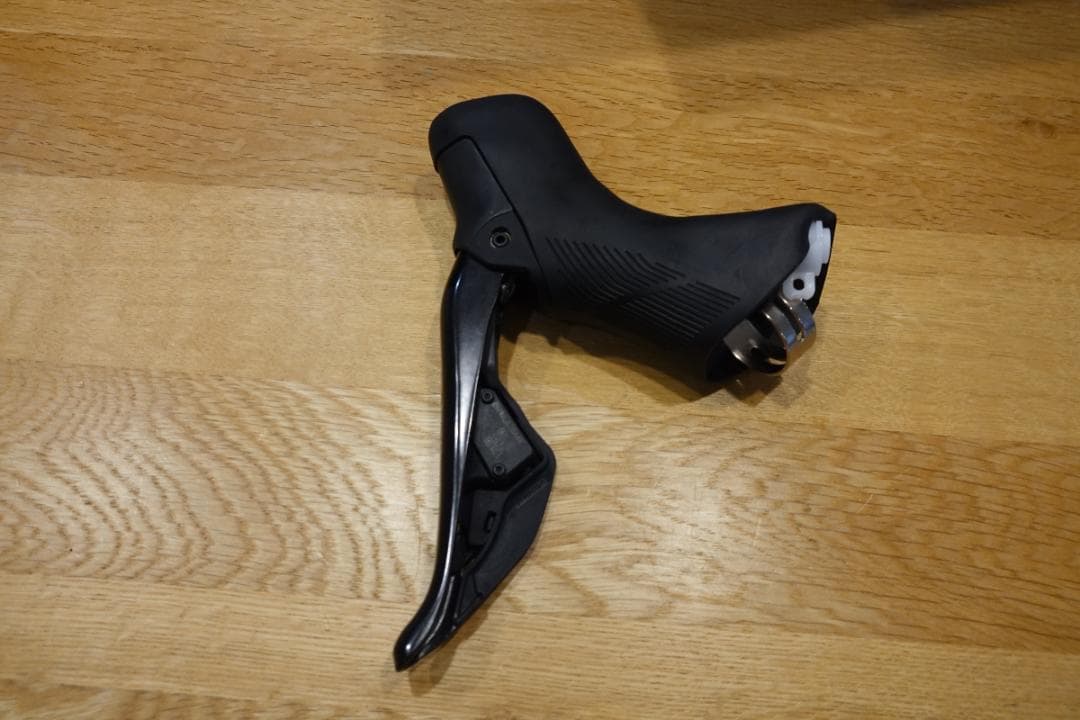 SHIMANO 105 Di2 ST-R7170-R STIレバー（右のみ）