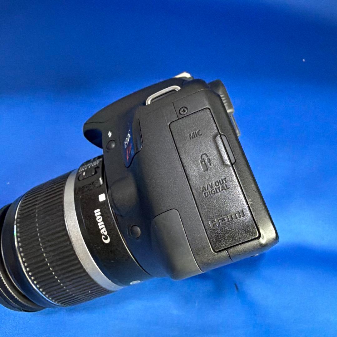 Canon EOS kiss X4一眼レフデジタルカメラ　18-55ｍｍレンズ付