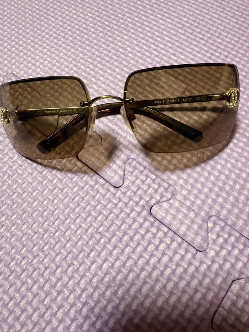 Chanel ブラウン スクエア サングラス