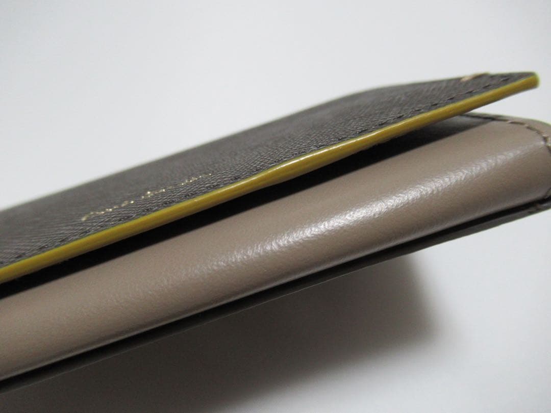 ポールスミス 新品！カラーエッジ牛革名刺入れ カードケース グレー