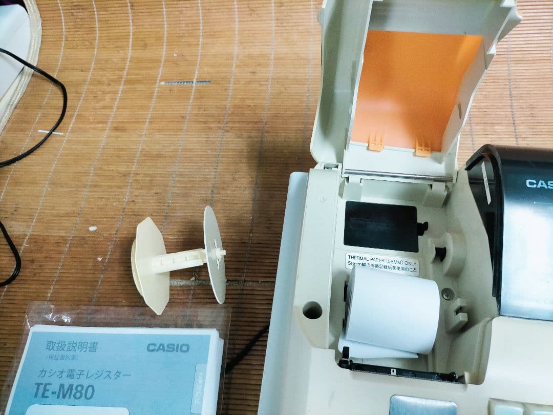 カシオレジスター　TE-M80　中古品　人気機種感熱紙　送料無料　706806