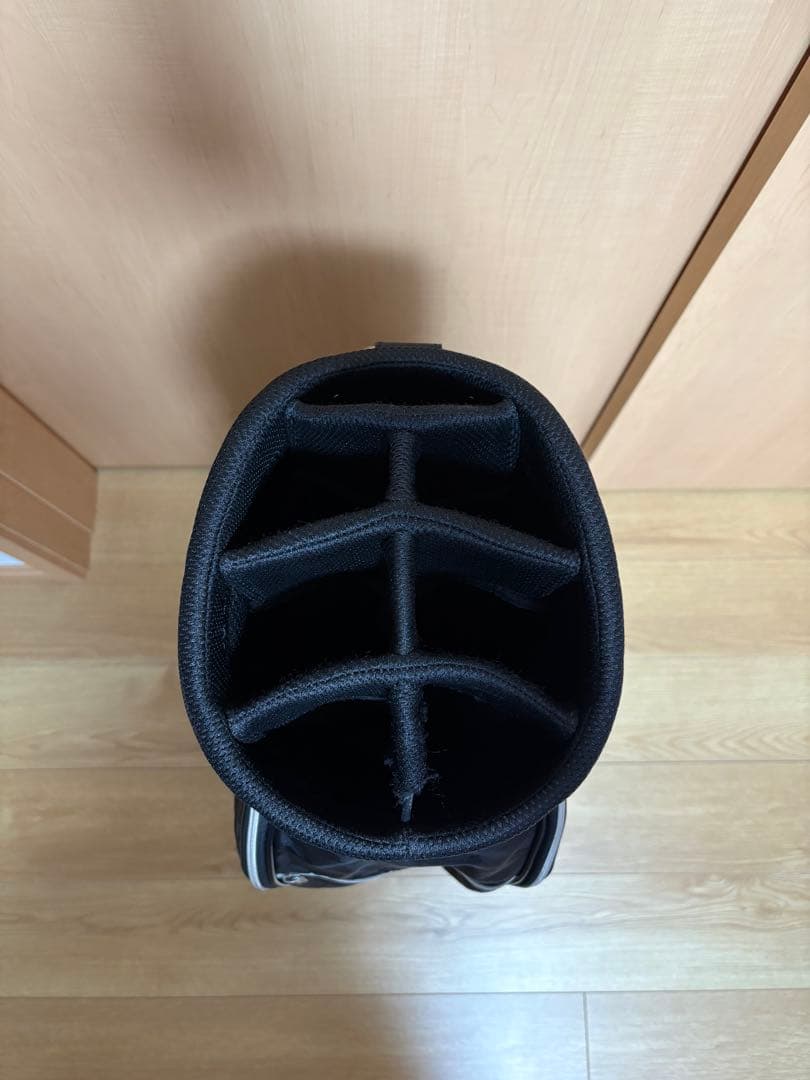 e*a様 J.LINDEBERG ベゼルコラボキャディバッグ