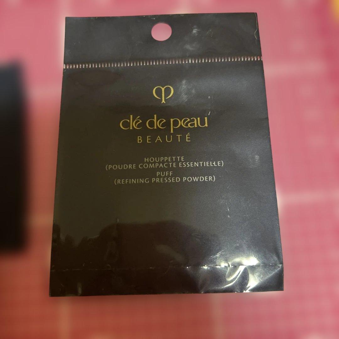 クレドポーボーテ プードルコンパクトエサンシエルｎ エレガントスリム 使用品