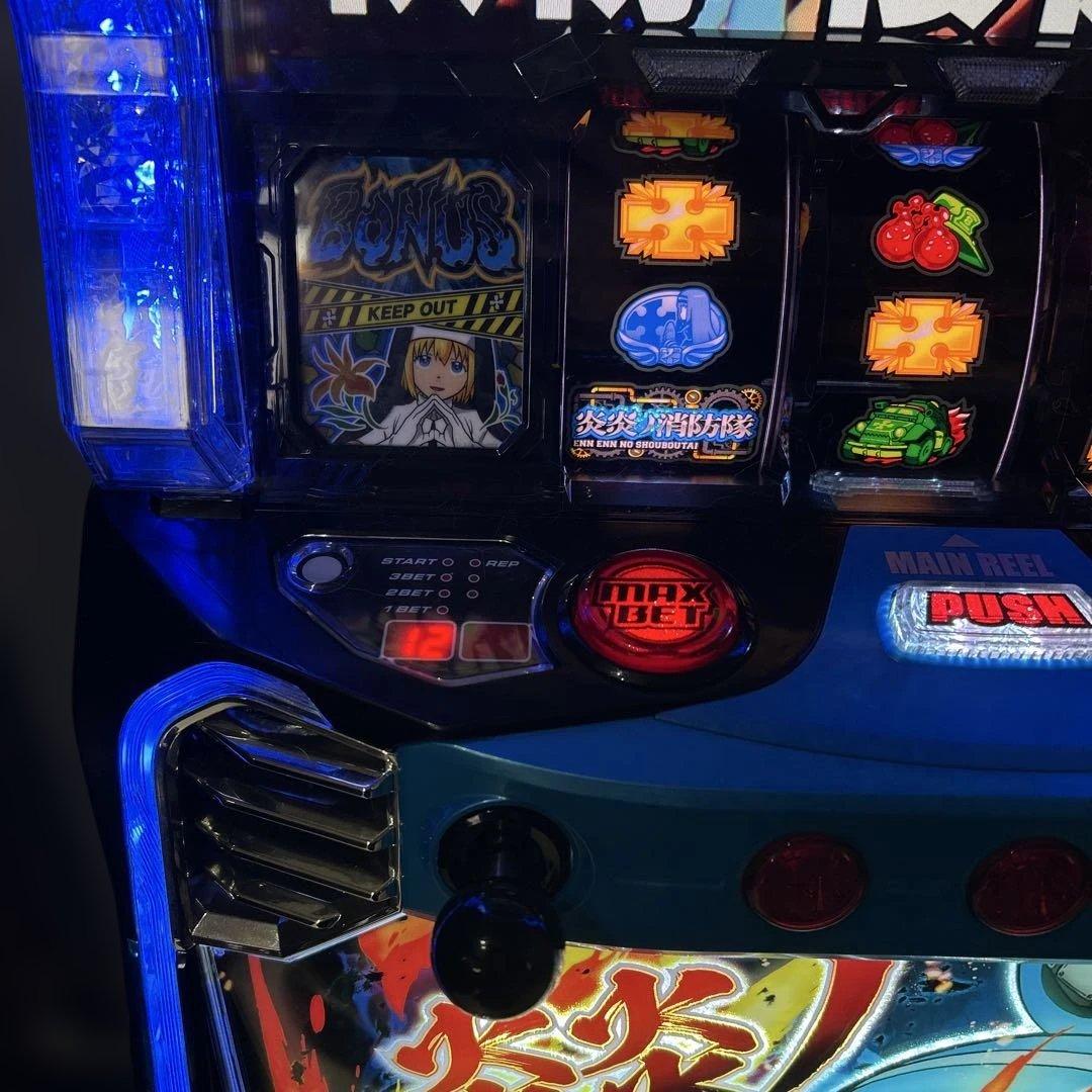 『Ｌ炎炎ノ消防隊ｊＧ』スマスロ実機 スマスロ遊技用ユニット付★（ジェイビー）