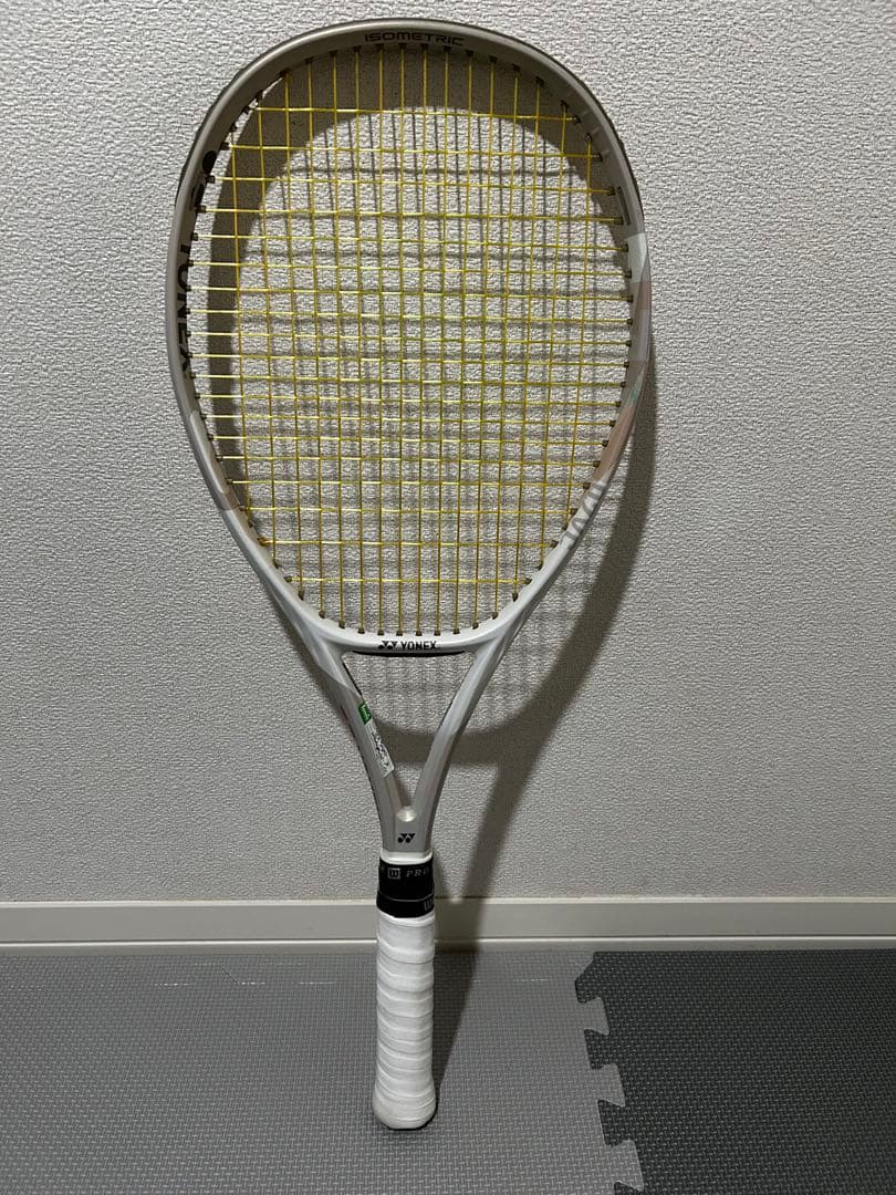 テニストピア　YONEX VCORE 100 サンドベージュ
