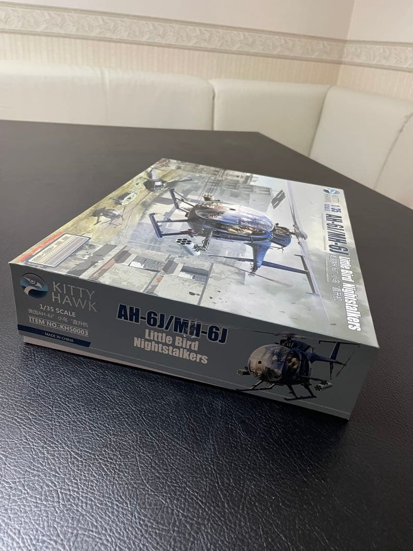 AH-6J/MH-6J 1/35スケールモデル/フィギュア6体付