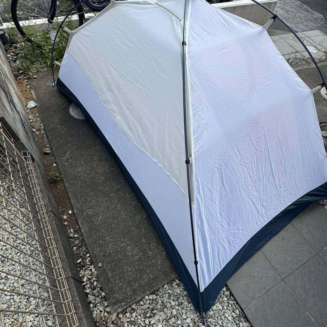 人気モンベル　クロノスドーム2 山岳テント　ブルー軽量コンパクト