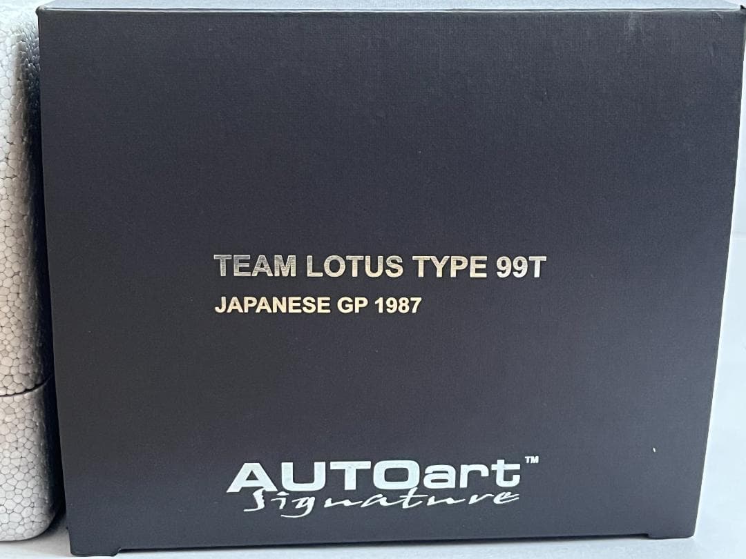 オートアート 1/18 ロータス 99T 中嶋悟 #11 箱付 88726 美品