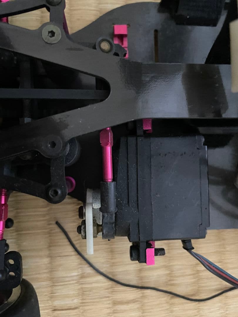 ヨコモ 1/10 ラジコン シャーシオプション大量　土屋圭市