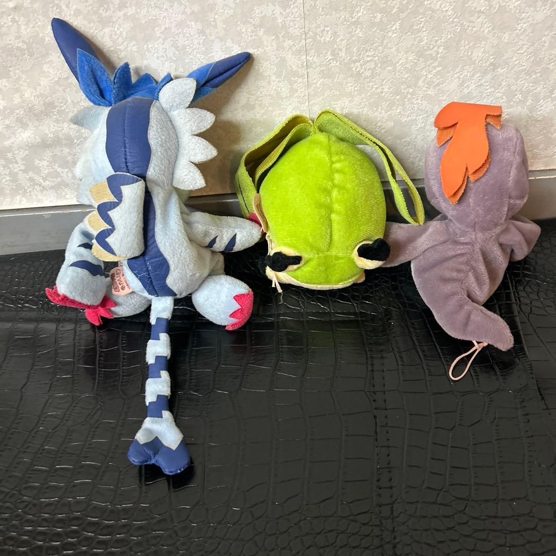 くたキャラ デジモン ガルルモン タネモン プカモン 3種＋くるりんマスコット