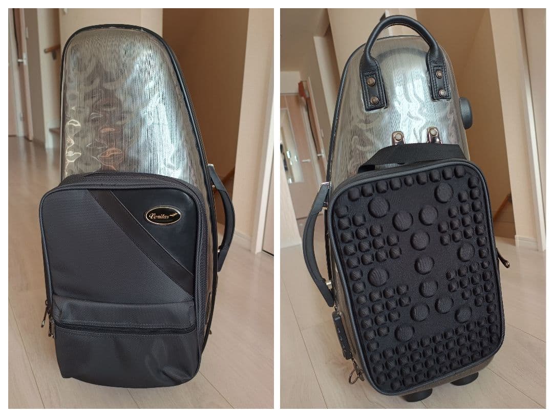 アルトサックス ゴールド本体とケースと多数付属品　展示品　美品