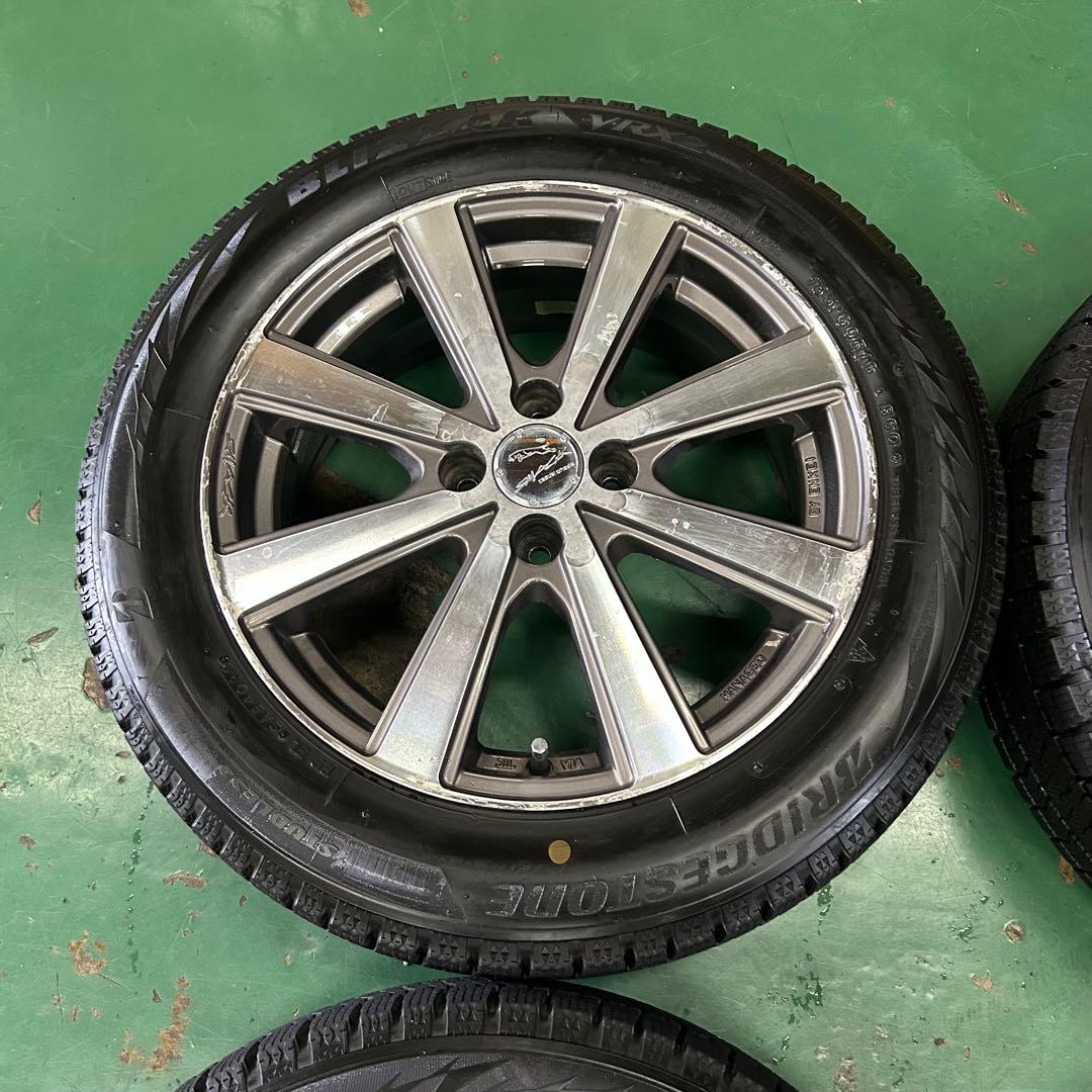 中古スタッドレス185/60R16ブリザック4本セット　ノート、オーラ、デミオ等