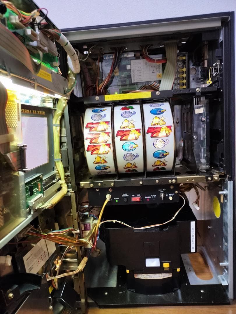 【パチスロ実機】平和★主役は銭形【フルオートプレイ機能付不要機付き】４号機