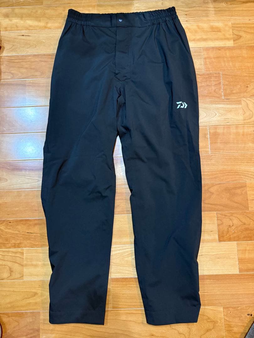 新品同様　ダイワ　Daiwa フィッシングパンツ ブラック　XL
