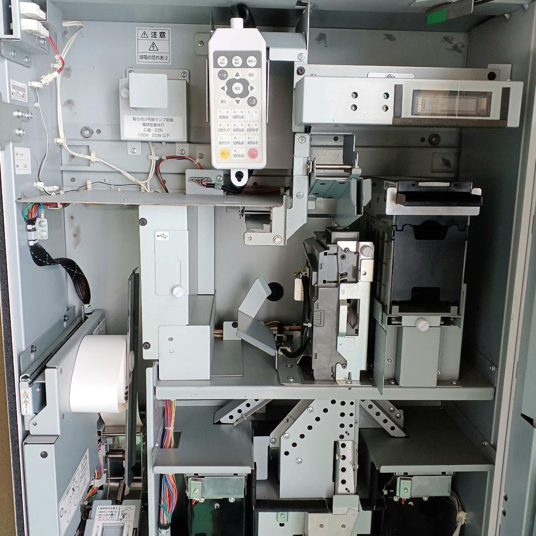 新500円・新紙幣対応済■グローリーVT-B10券売機　送料無料